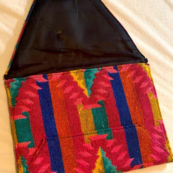 3/$15: Colorful geometric print clutch bag - Picture 2 of 3
